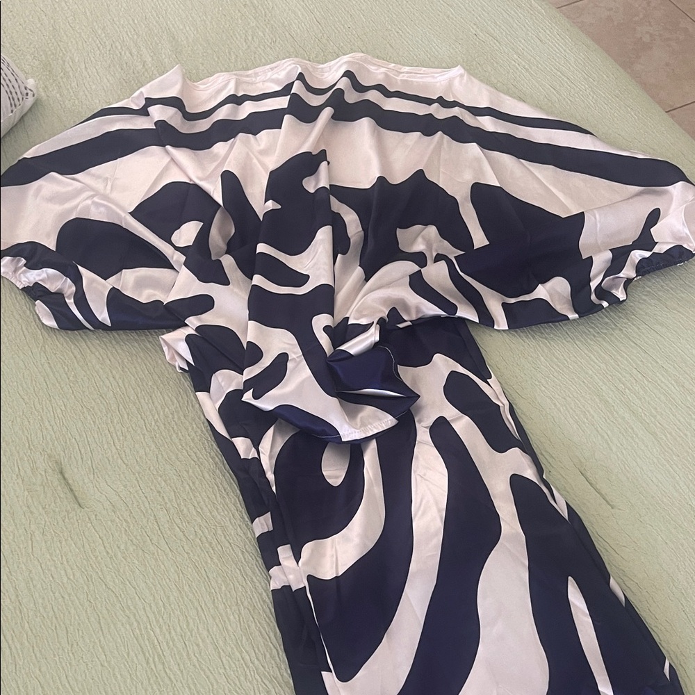Navy and Beige Zebra Print Pants Set